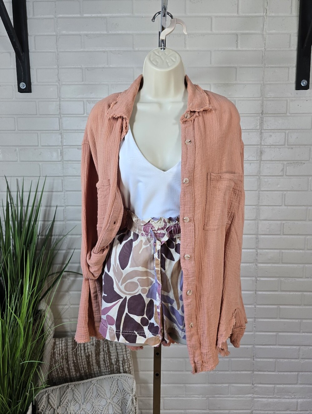 Unbranded Gauze Long Sleeve Button Up Oversized Small